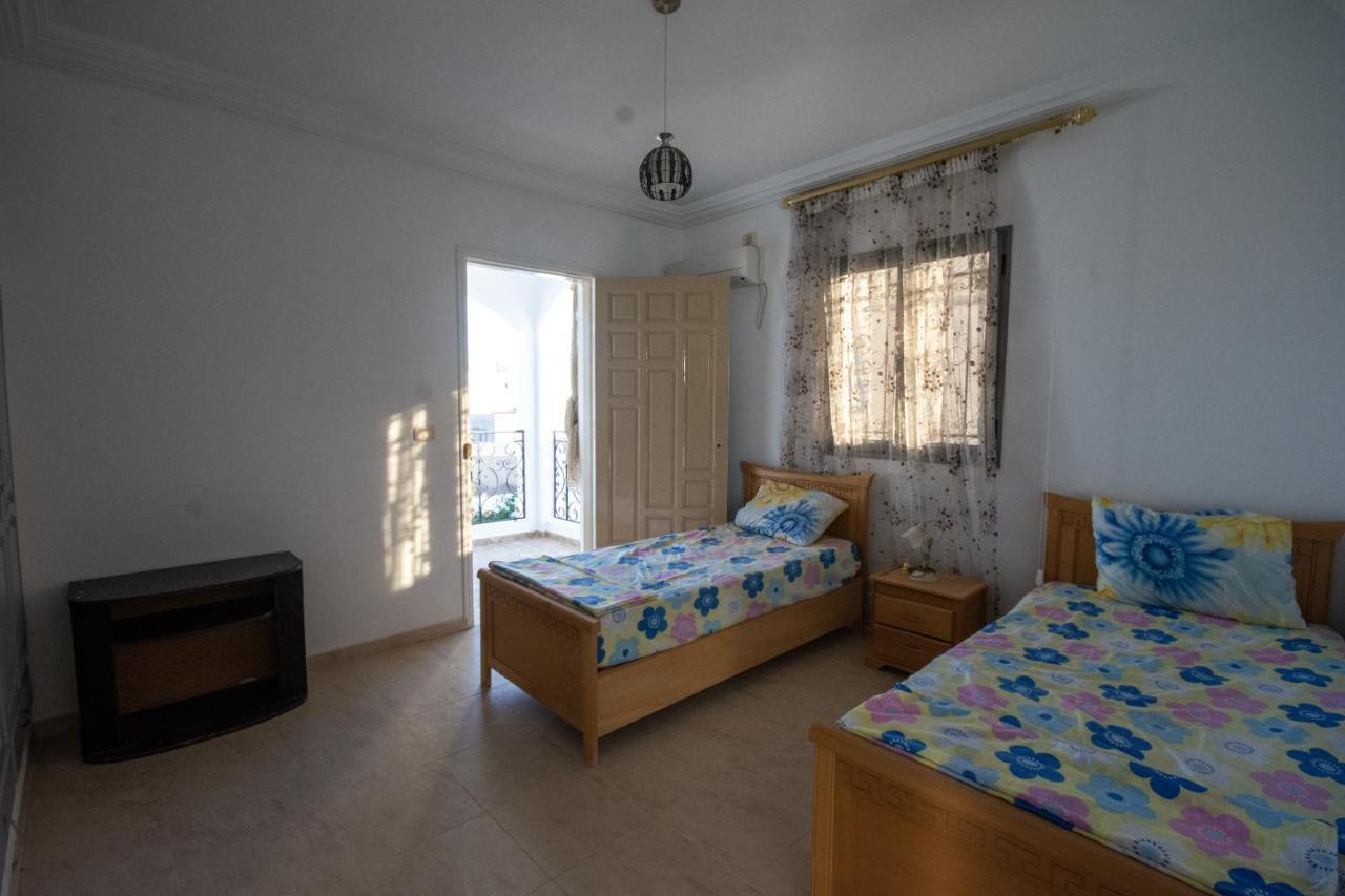 Villa Meublee Avec Piscine Et Abri De Voiture Erriadh Bagian luar foto